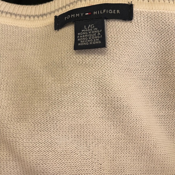 Tommy Hilfiger woman’s sweater Large - Picture 3 of 6
